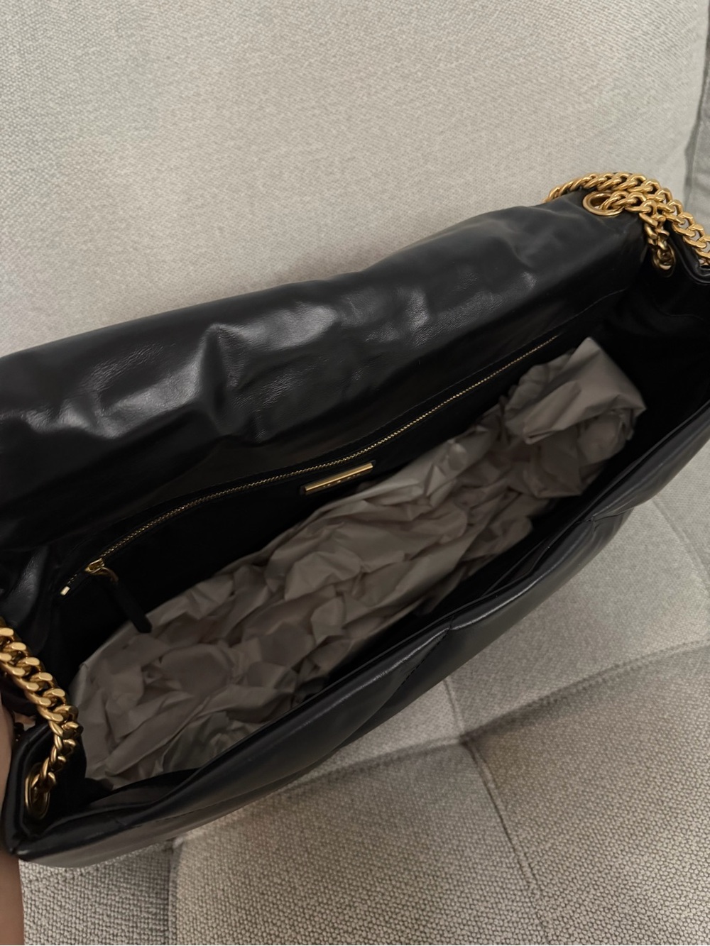 Tory Burch OVERSIZED KIRA DIAMOND QUILT SHOULDER BAG - Picture 8 of 10